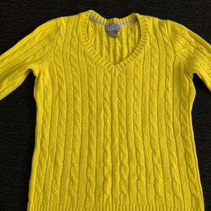 *FLASH SALE* ‼️‼️‼️ Cable knit sweater